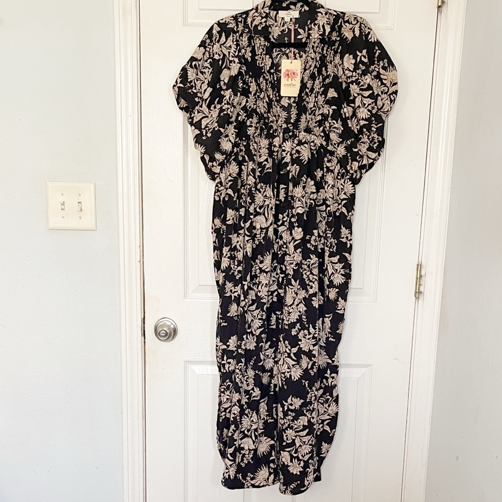 Entro Black and Cream Floral Dress